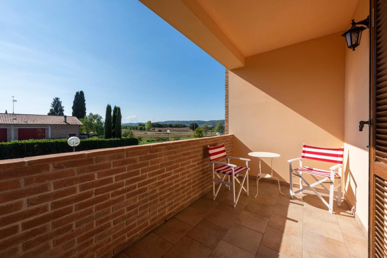 Villa Clemente By Mmega Lucignano Exterior photo